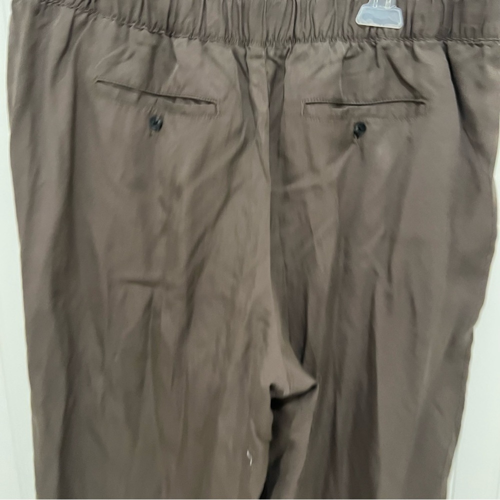 Garnet Hill 12 Olive green elastic waist pull on crop pant tencel - Picture 4 of 7